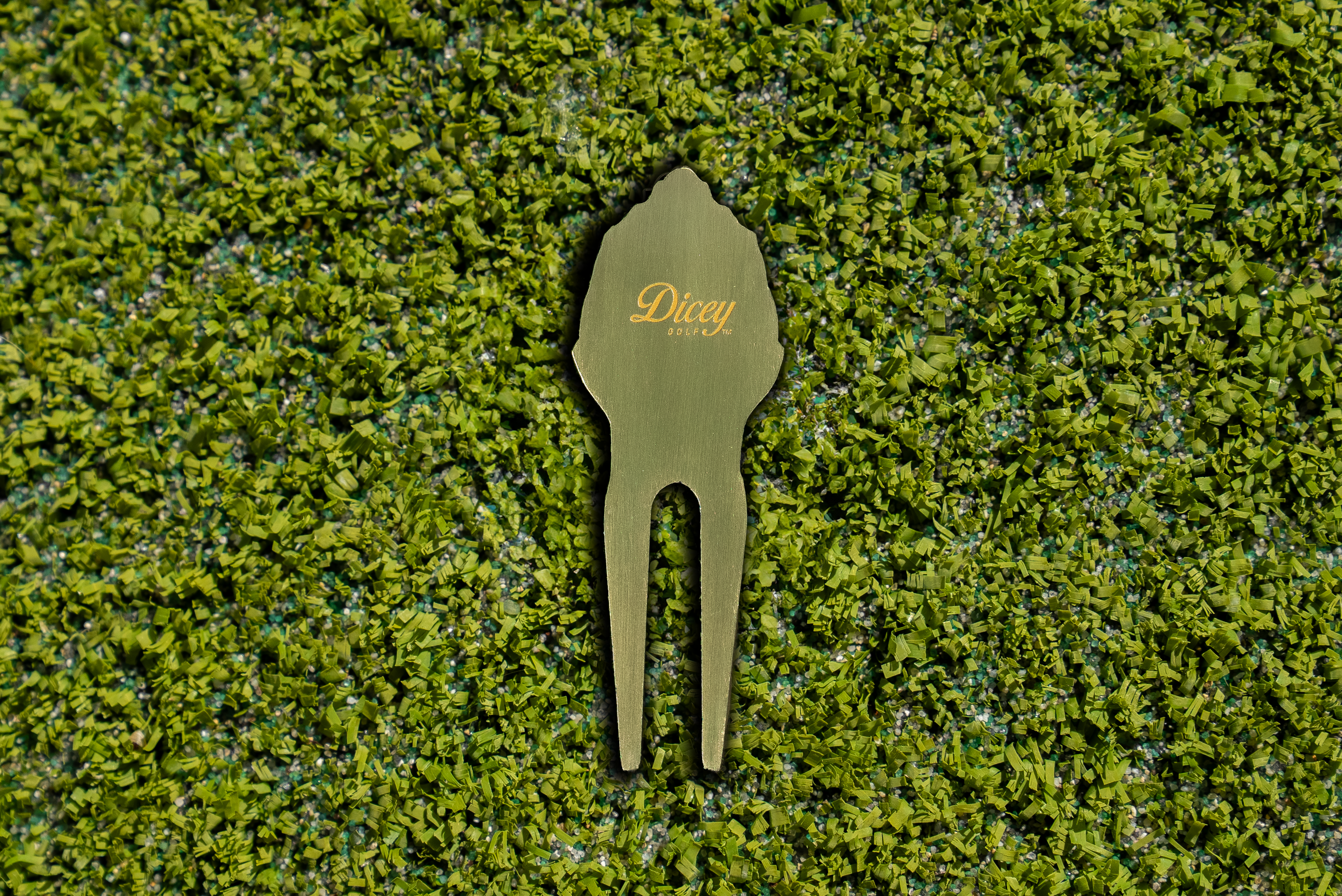 "Hands Of Time" Divot Tool & Ball Marker