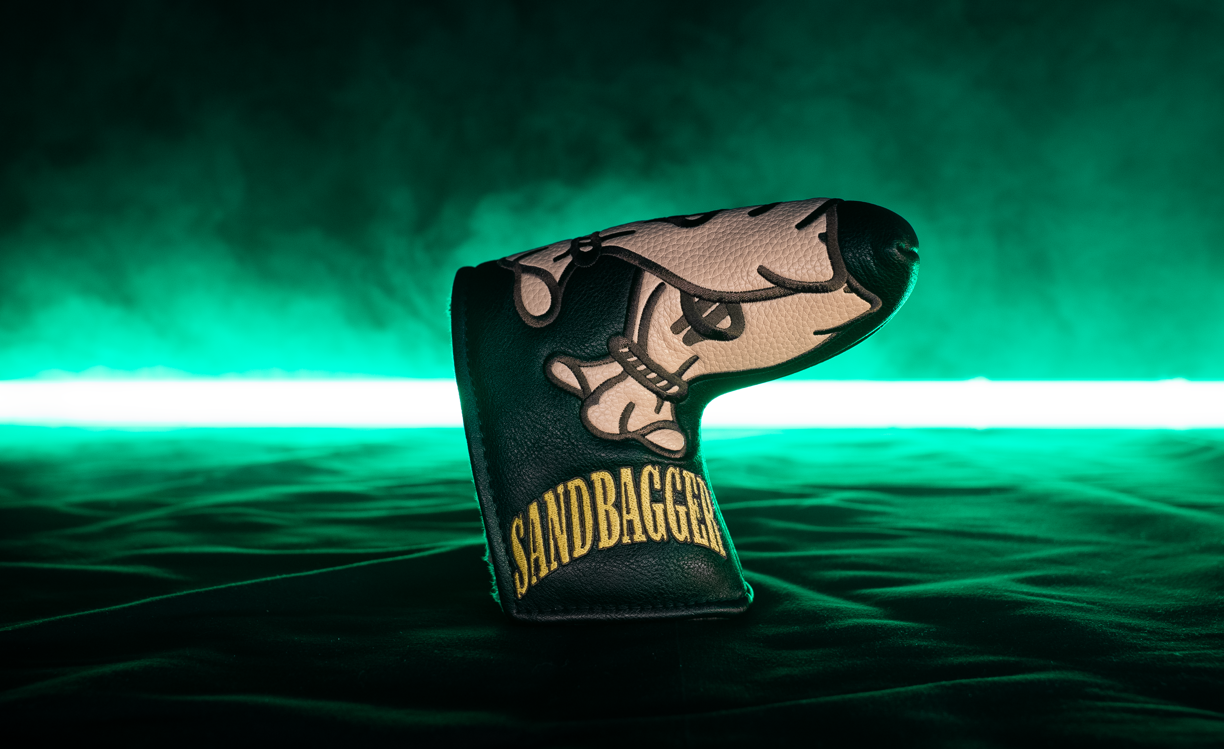 "Sandbagger" Blade Putter Cover